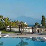 Апартаменты The View - Waterfront With Pool